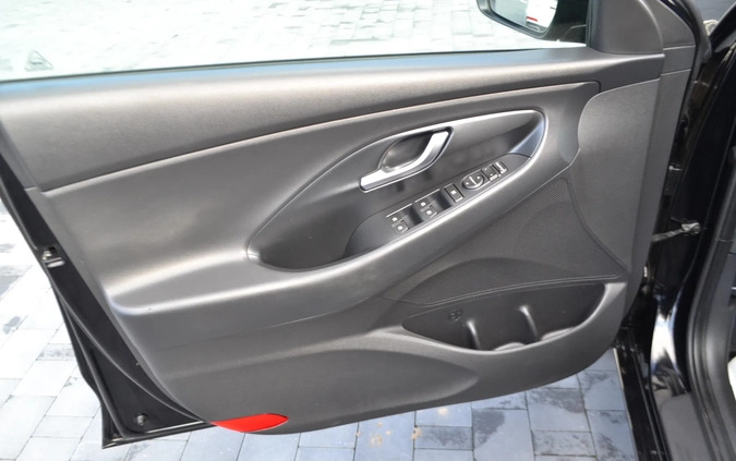 Hyundai I30 cena 46900 przebieg: 86000, rok produkcji 2018 z Katowice małe 781